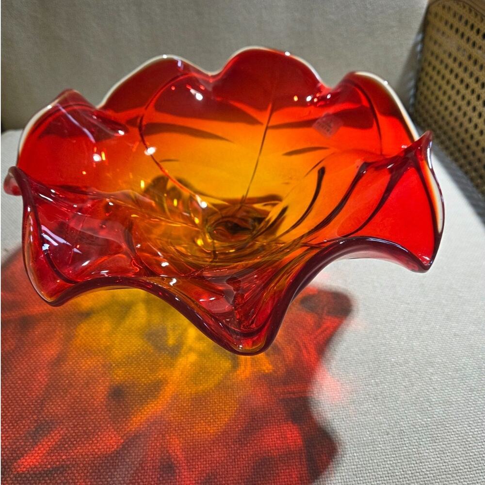Vintage Viking Glass Epic 6 Petal Bowl Persimmon Amberina Sticker Cadmium Glow